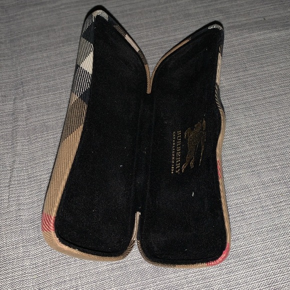 BURBERRY eyeglass case - Picture 5 of 7